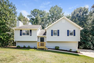 2212 Cedar Creek Ln Lithia Springs, GA 30122